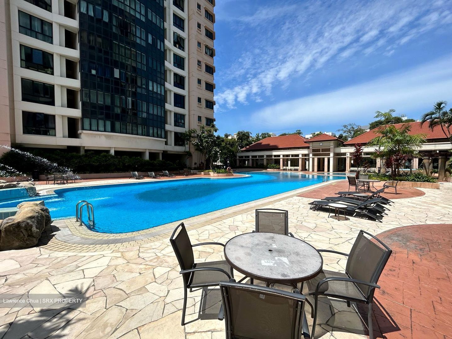 Simsville (D14), Condominium #451829171